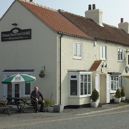 Kings Arms Hotel Thirsk Buitenkant foto