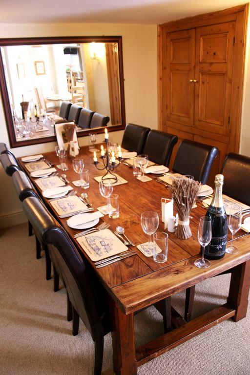 Kings Arms Hotel Thirsk Buitenkant foto