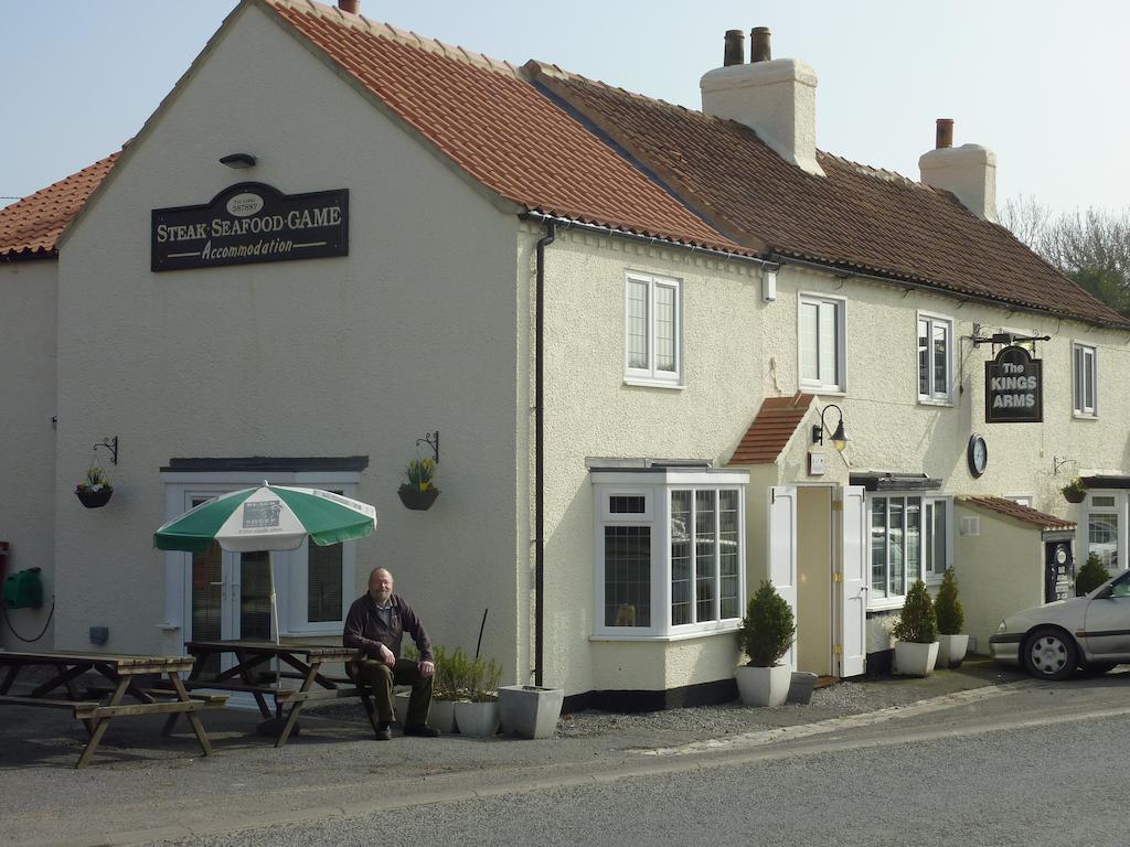 Kings Arms Hotel Thirsk Buitenkant foto